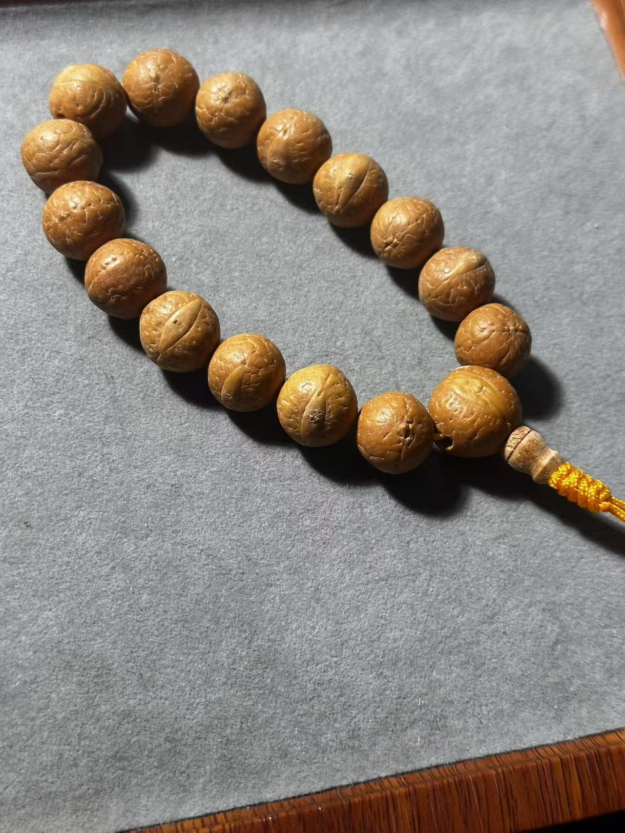 辣妈大漏凤眼菩提手串尺寸不接备注随发