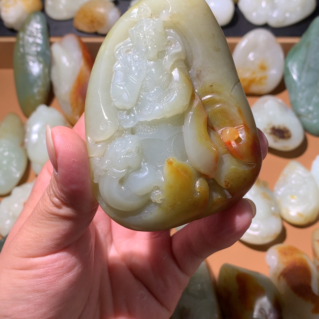 和田玉（糖玉）未镶嵌挂件