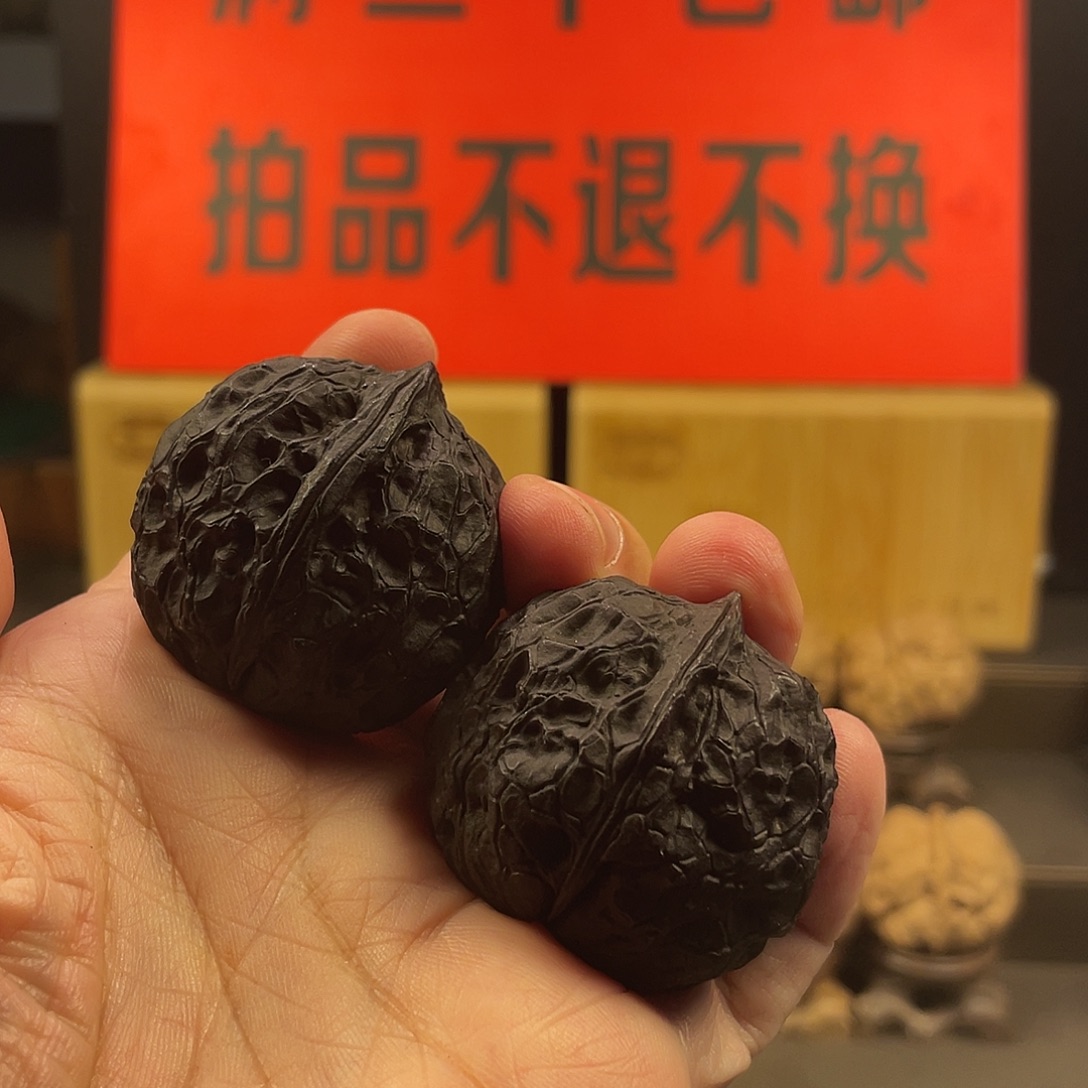 把件文玩核桃黑天使