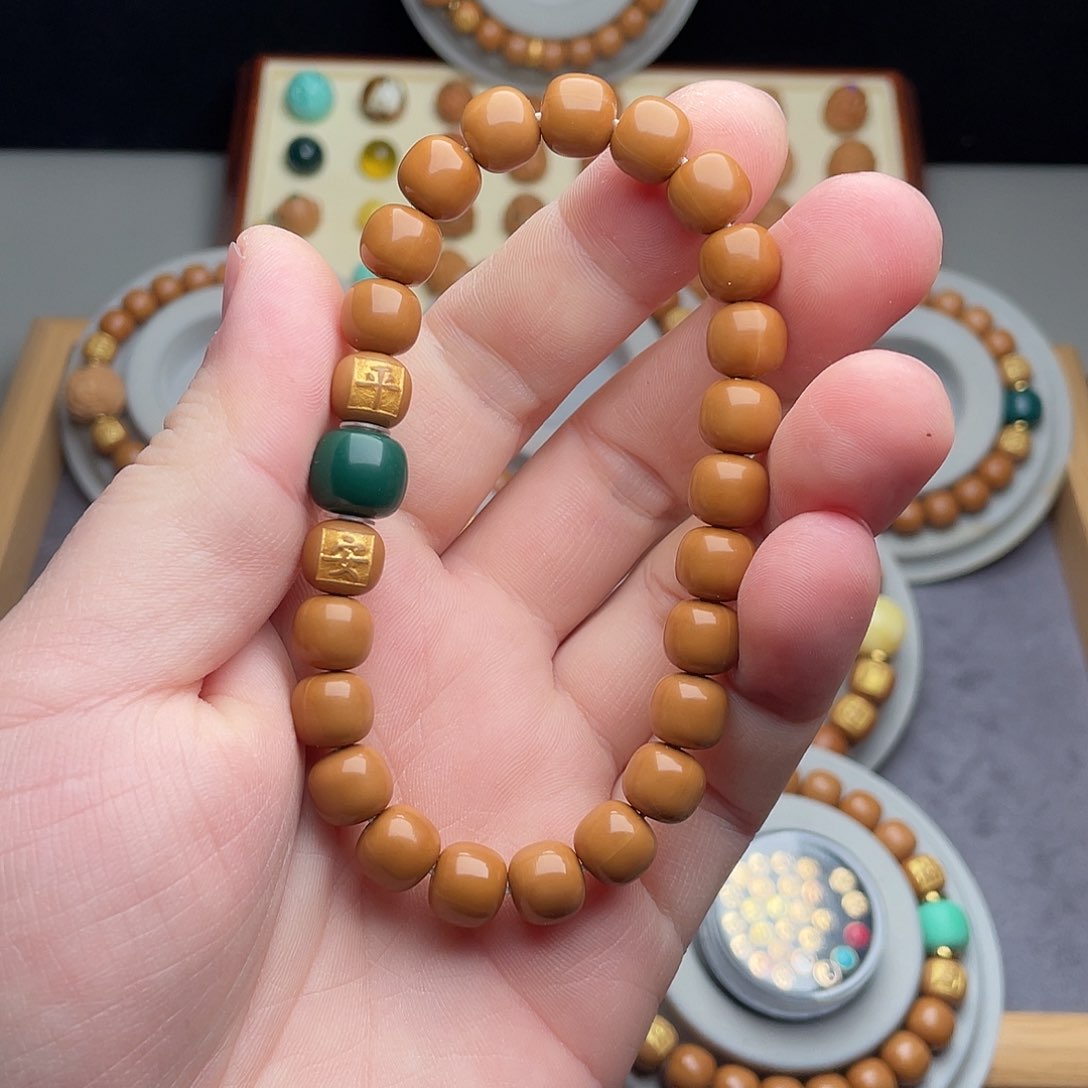 猴头核桃手串特价福利。全品