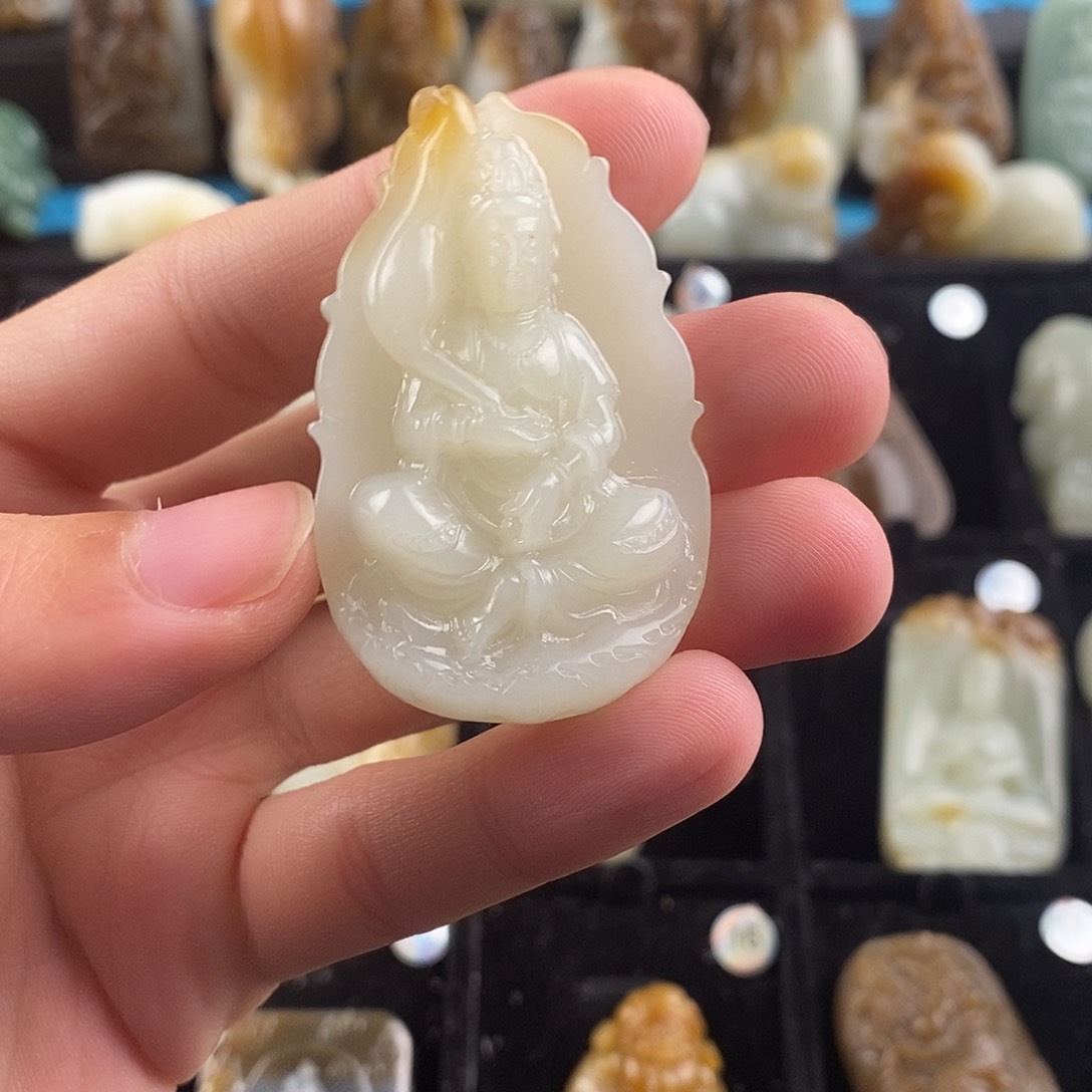 和田玉挂件未镶嵌