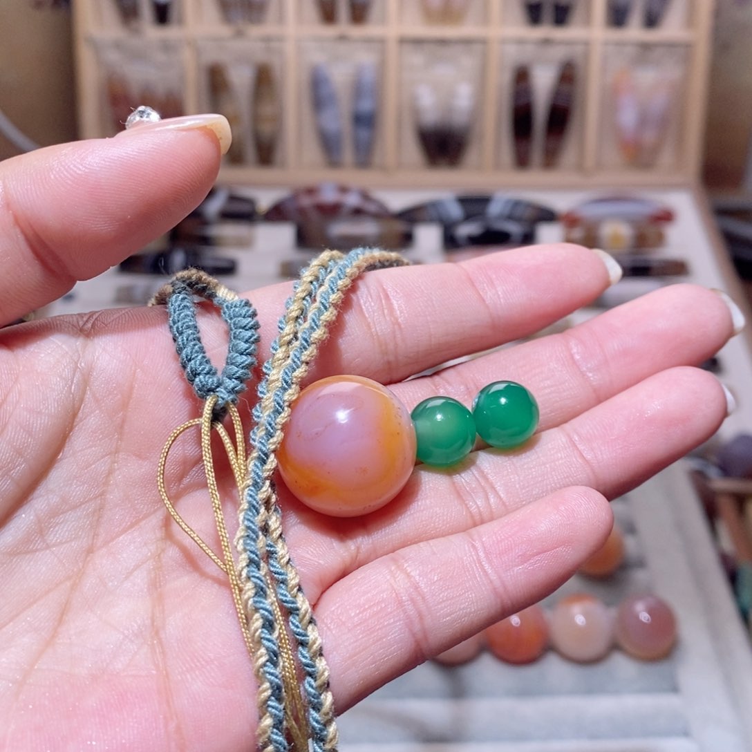 玛瑙/玉髓颈饰未镶嵌暖*.