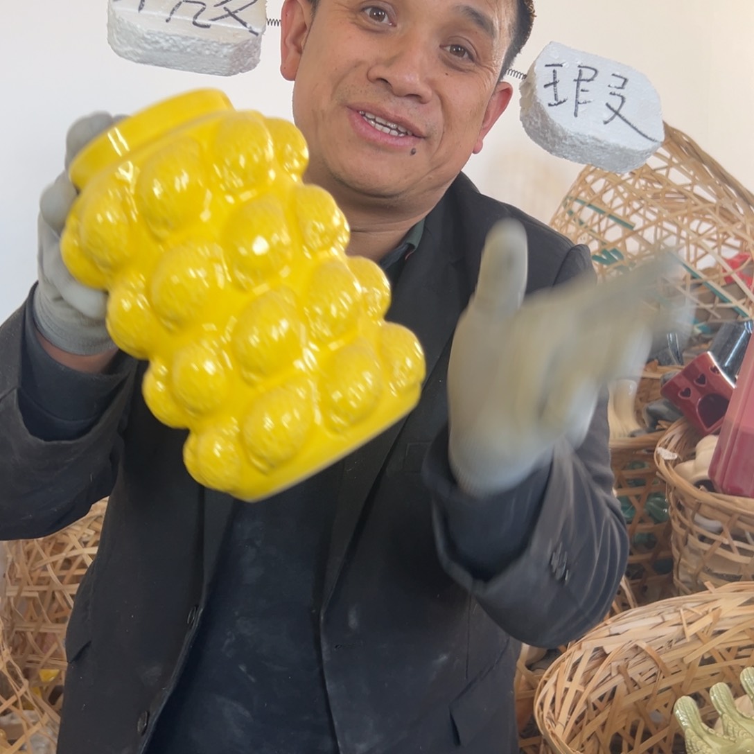 摆件51 号高中温陶瓷工艺瓶（部分微瑕）