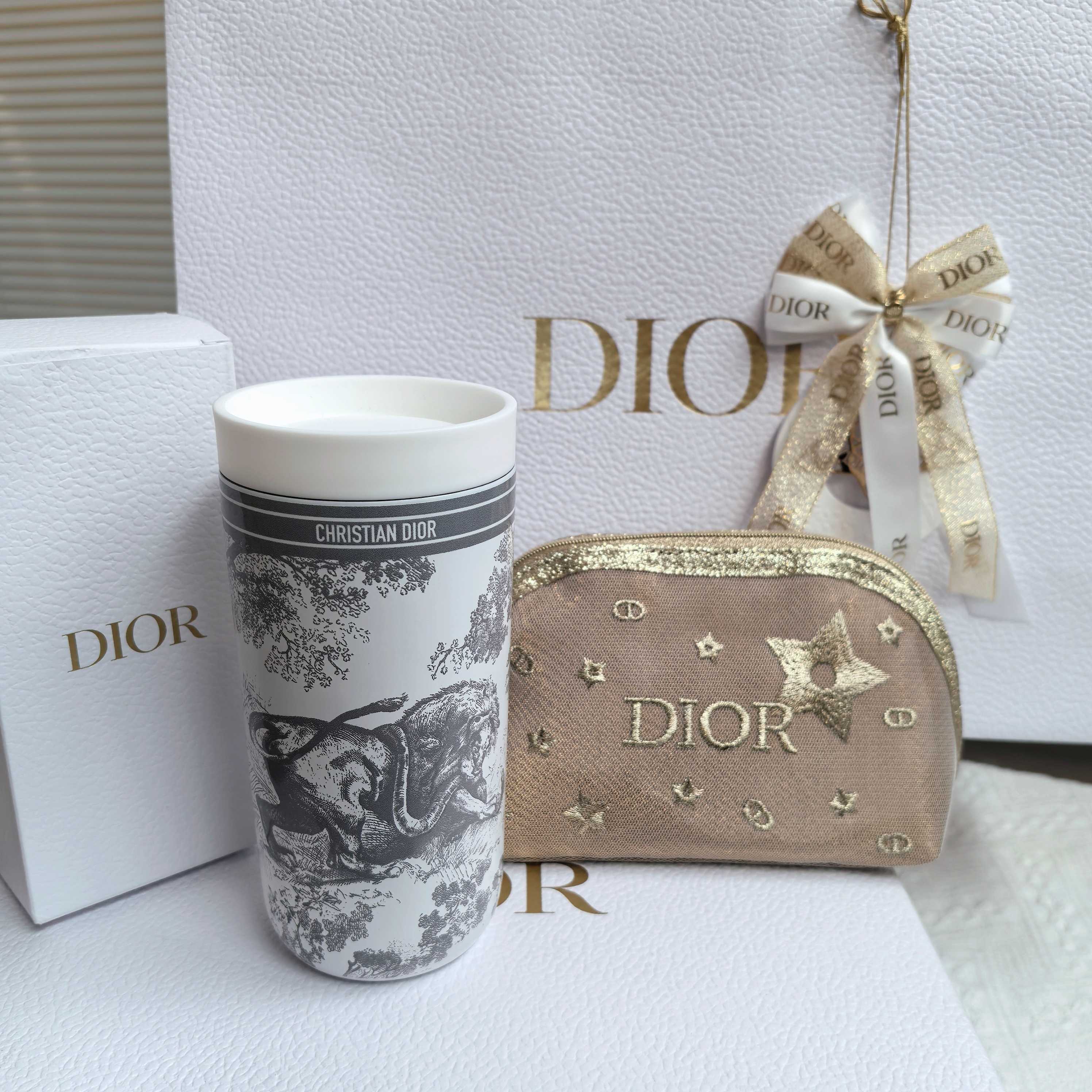未使用 DIOR/迪奥 丛林系列保温杯（金色网沙包+车挂 165699