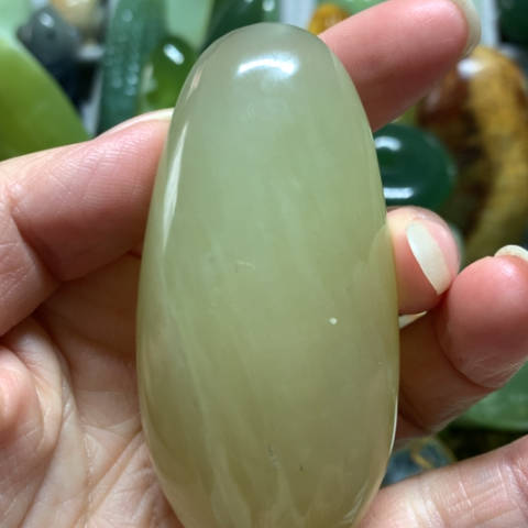 蛇纹石玉未镶嵌手把件