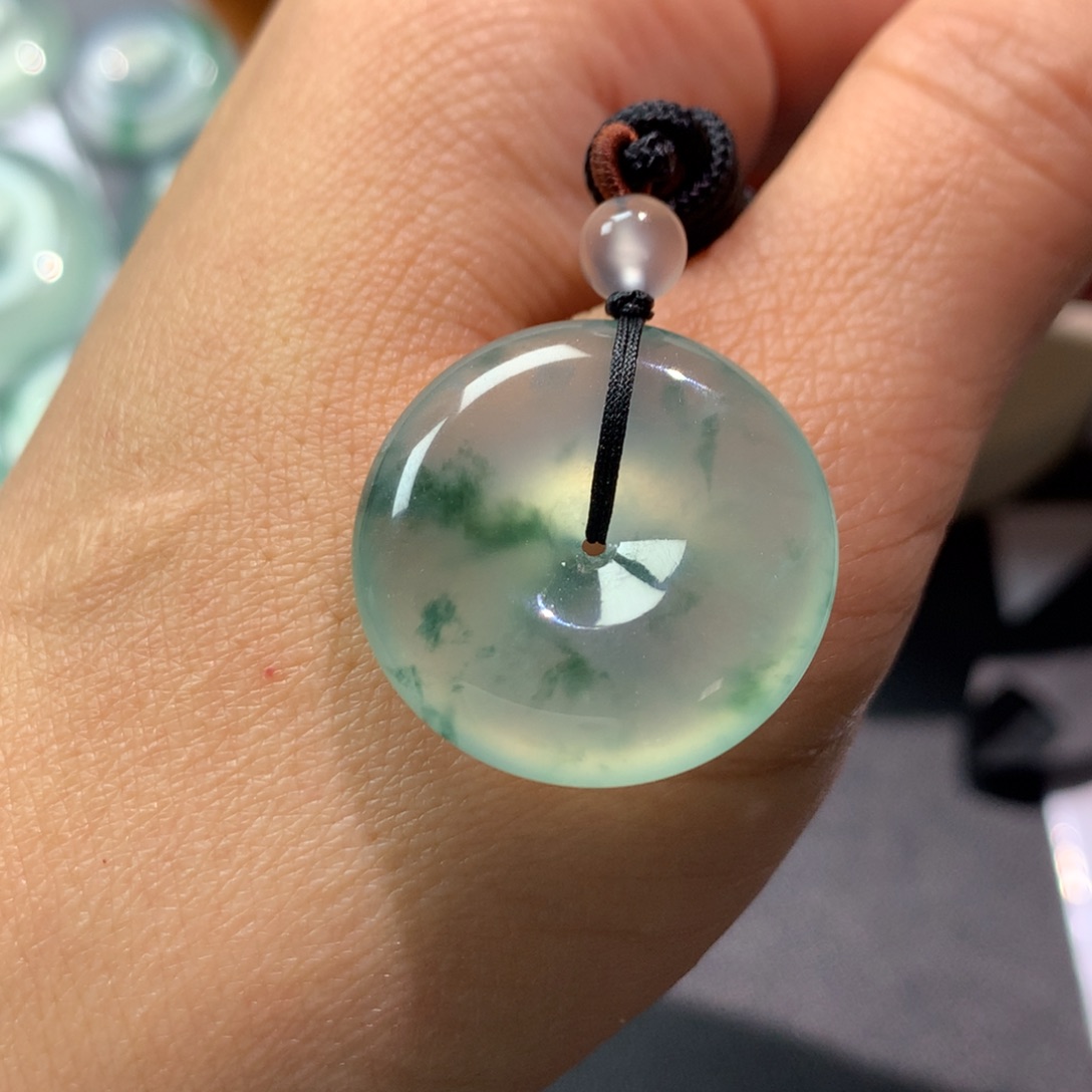 翡翠颈饰未镶嵌24.0-6.0