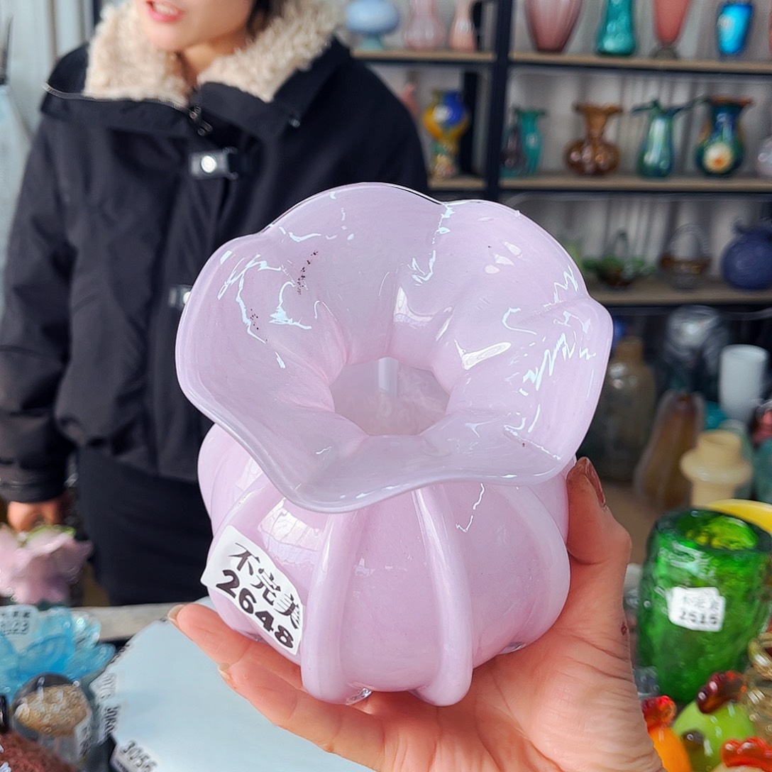 2648钱袋家悦琉璃工艺品不完美明显