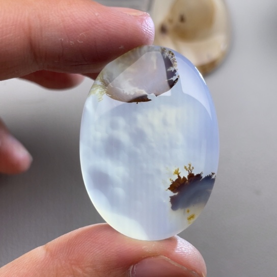 玛瑙/玉髓颈饰未镶嵌冯*驹