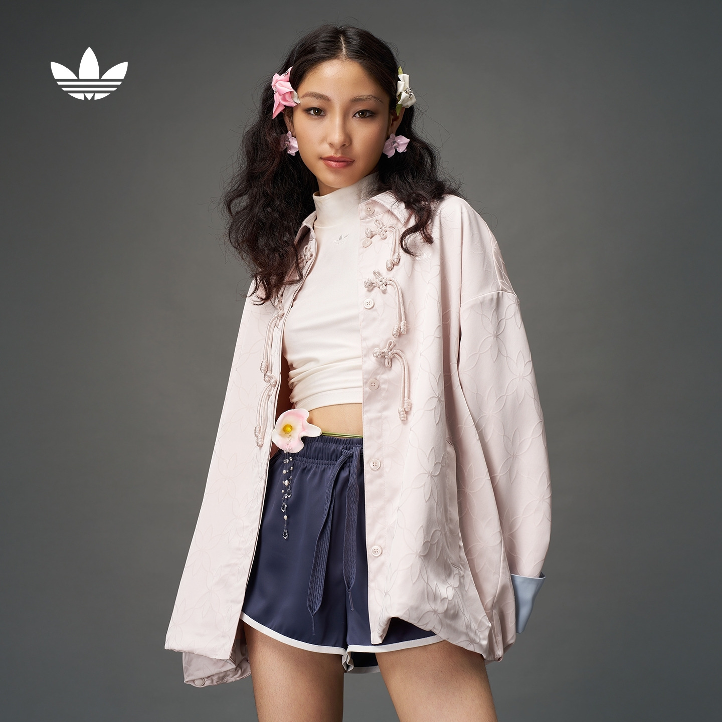 阿迪达斯三叶草 新中式提花运动夹克外套女春季新款adidas KB6408
