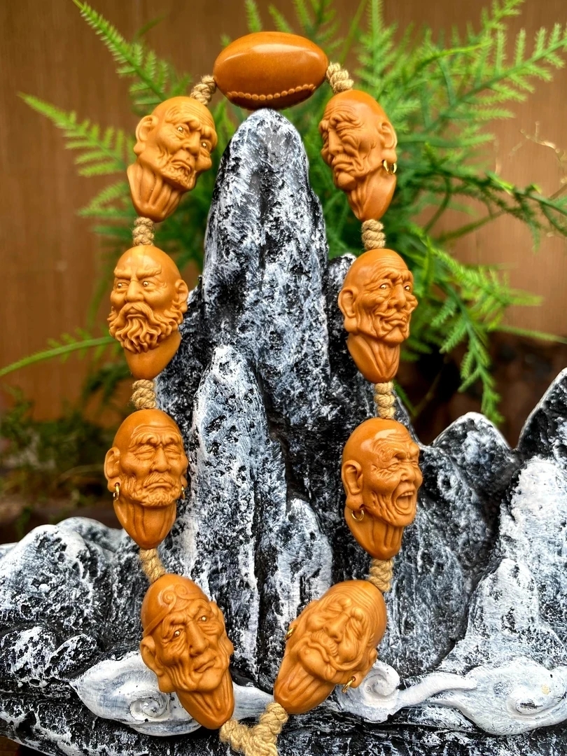 八圣罗汉橄榄核雕手串