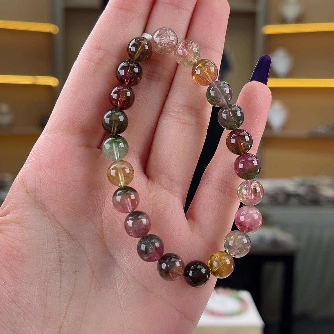碧玺碧玺8mm（多样性发一件未镶嵌