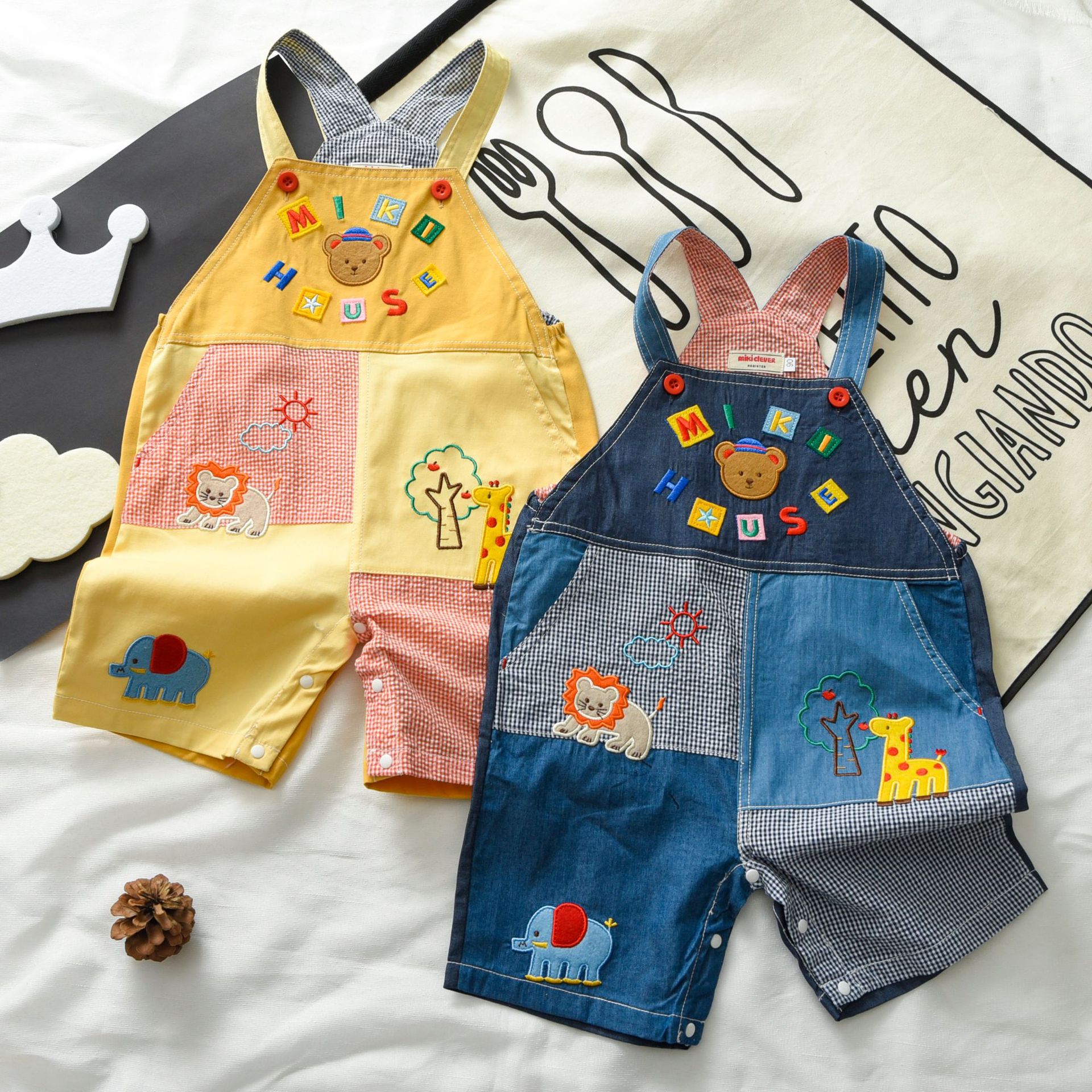 25夏新款miki童装卡通小熊字母拼接背带短裤潮