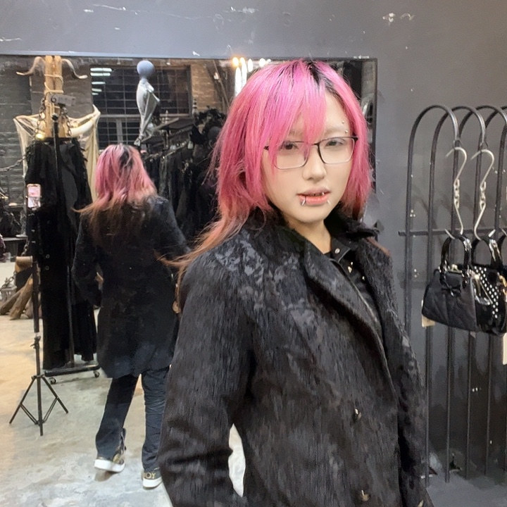 dil 风衣暗纹刺绣外套