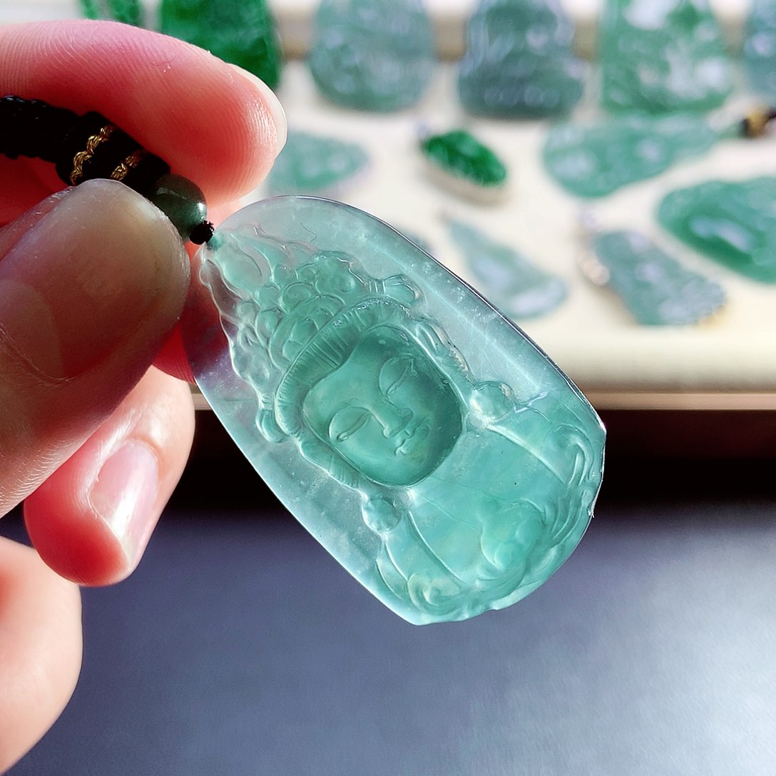 【闪购商品】翡翠未镶嵌颈饰天然