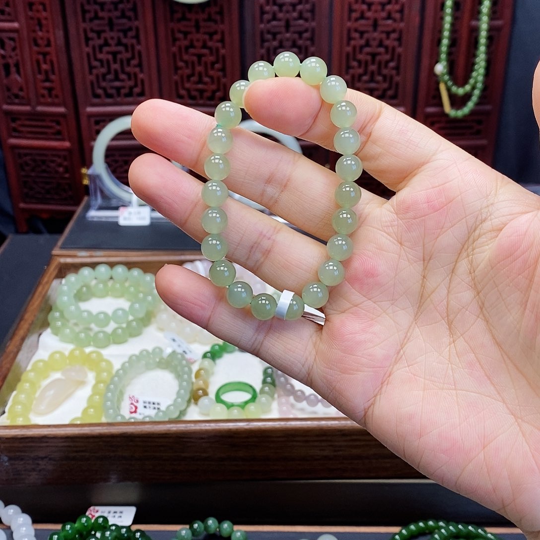 和田玉手串未镶嵌晴水8