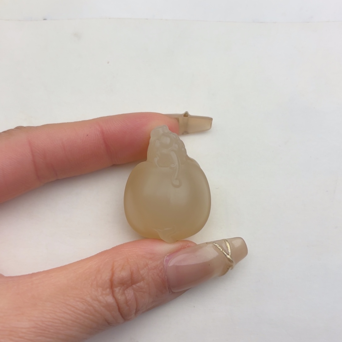 心***1石英质玉未镶嵌黄蜡石挂件