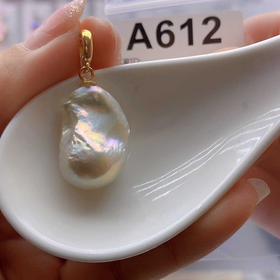 淡水珍珠颈饰未镶嵌