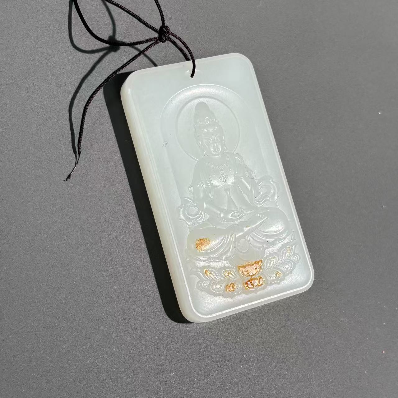 创汇和田玉净水观音牌