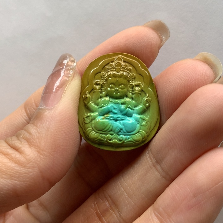 绿松石配饰未镶嵌