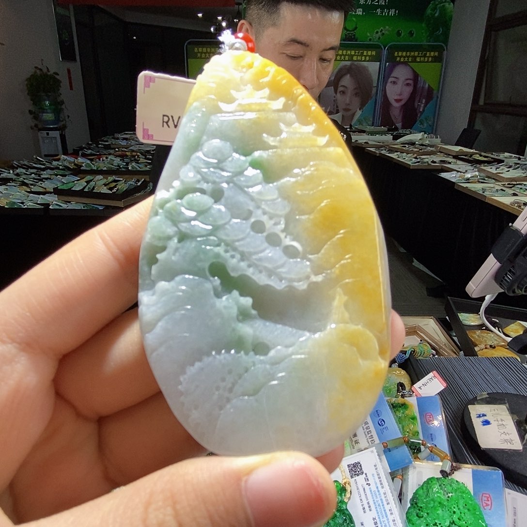 颈饰未镶嵌翡翠翡翠