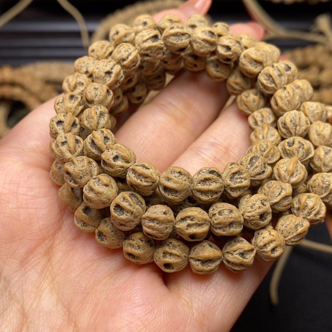 柏香籽/百香籽吊坠人**熟