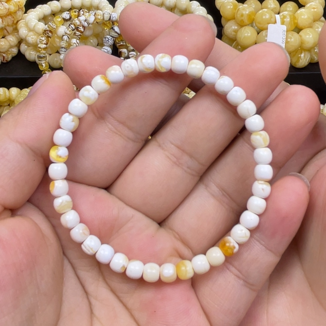 蜜蜡未镶嵌珠宝奇石5瑕疵