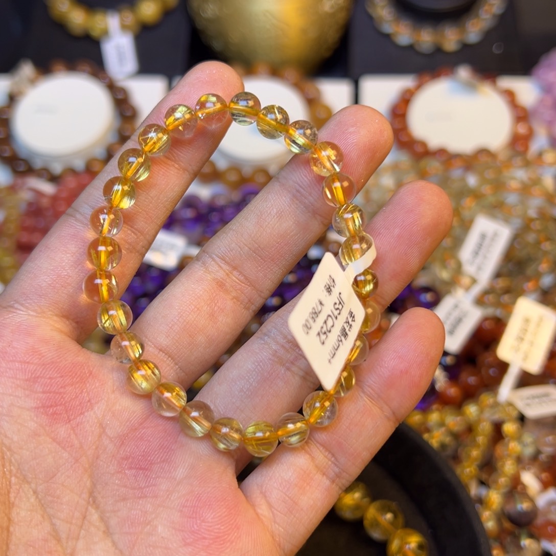 水晶手串未镶嵌金发晶