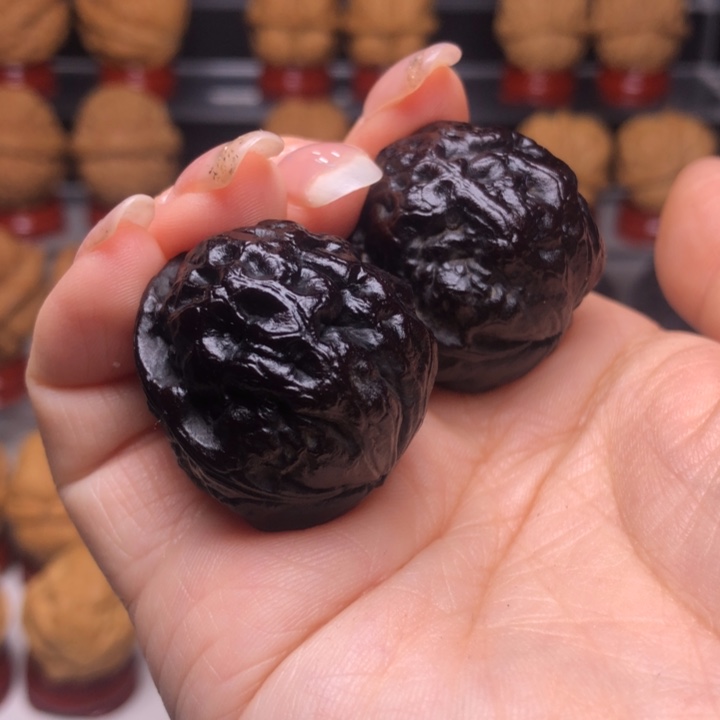 文玩核桃吊坠曲*石33脑纹蛙