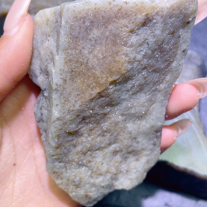 和田玉未镶嵌珠宝半成品