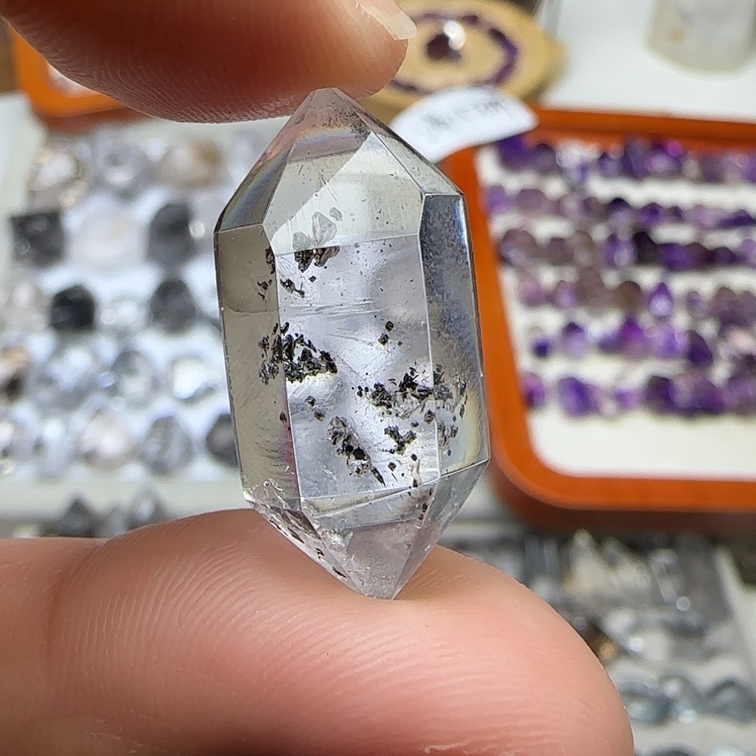 水晶珠宝半成品未镶嵌闪灵双尖随形