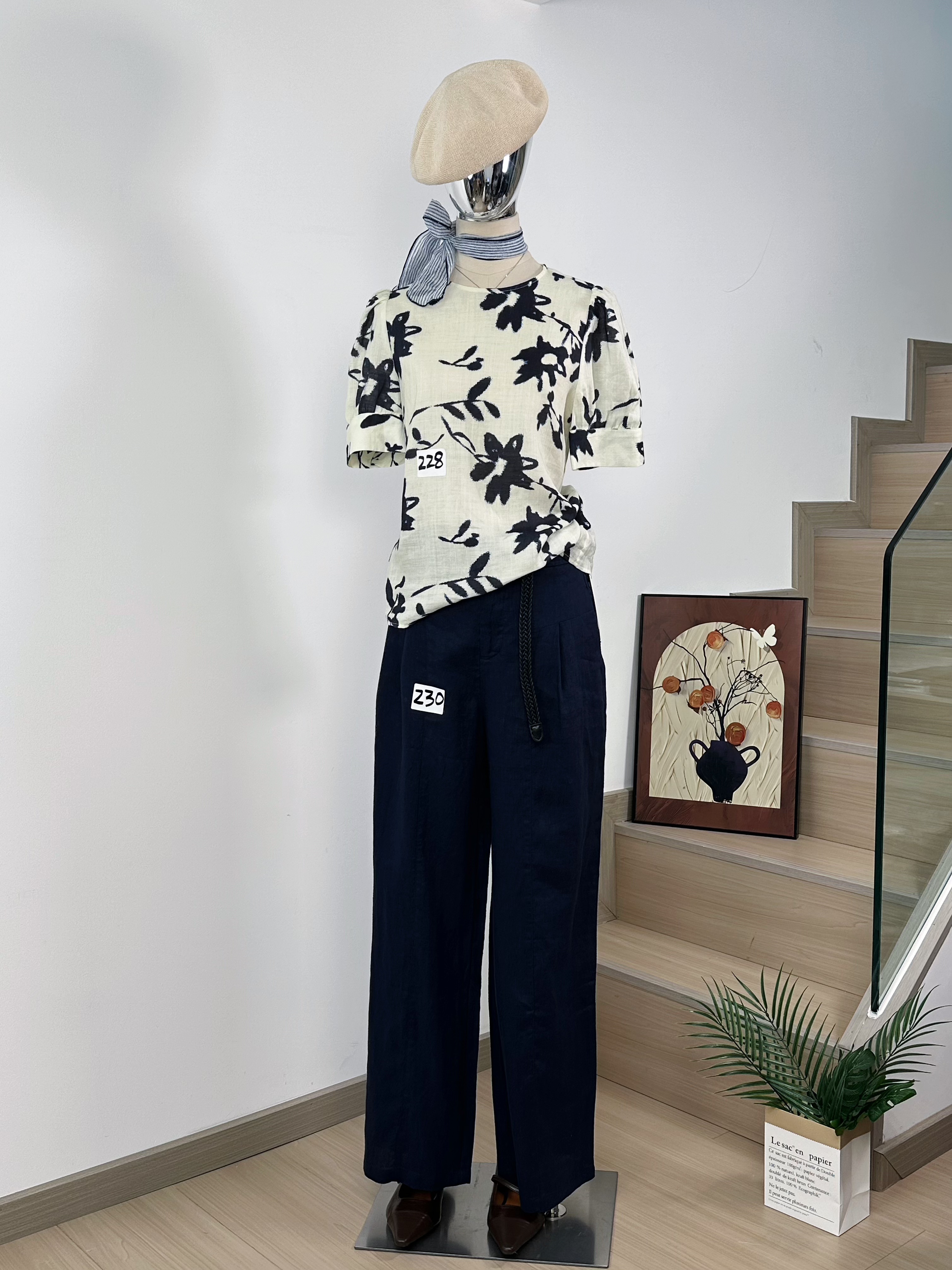 {201-300}号[小财周周] 春夏季简约版100%纯亚麻宽松型衬衫裤子