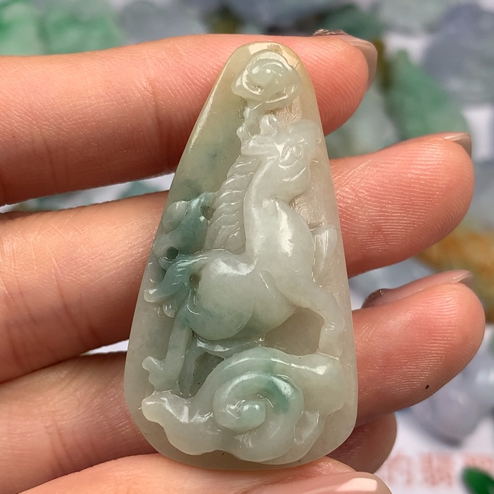 定制翡翠未镶嵌翡翠