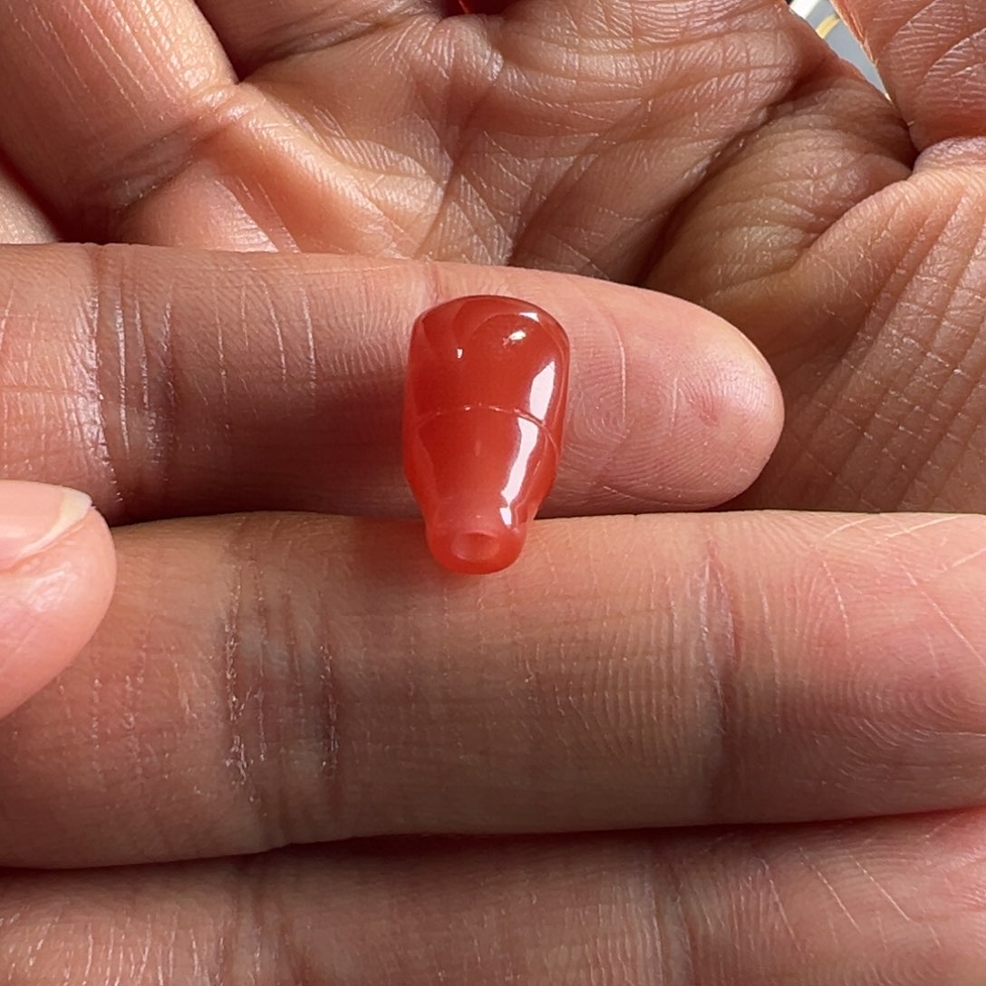 南红玛瑙三通8.7*9.6未镶嵌白***霸