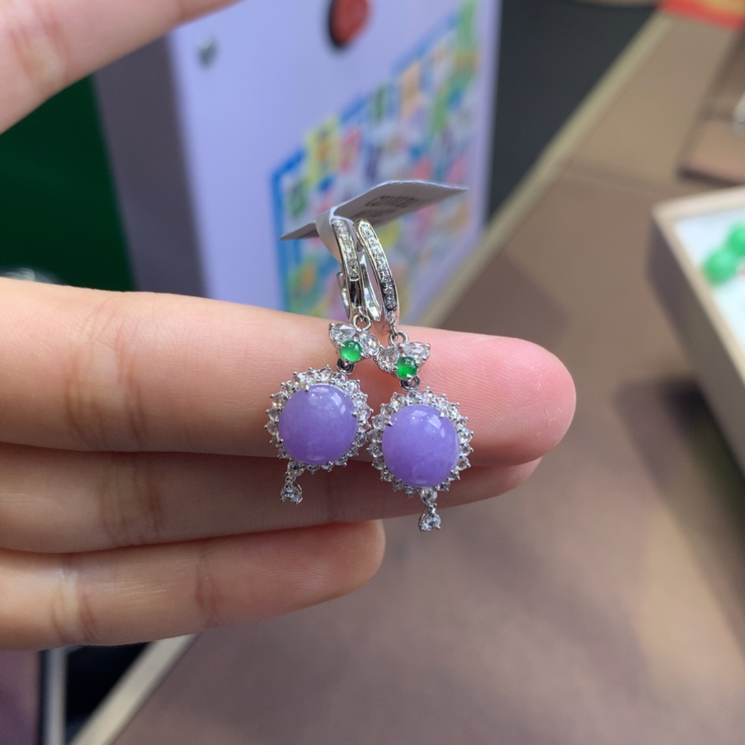 翡翠18K金镶嵌颈饰翡翠