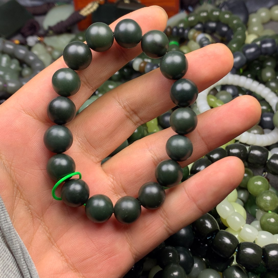 和田玉手链未镶嵌