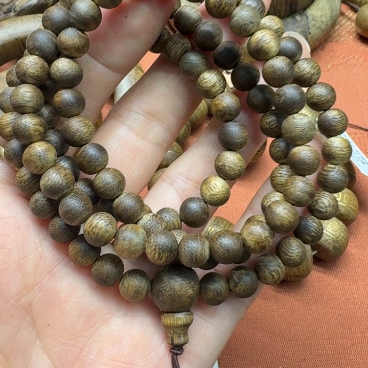 大叶紫檀（黑酸枝木类）