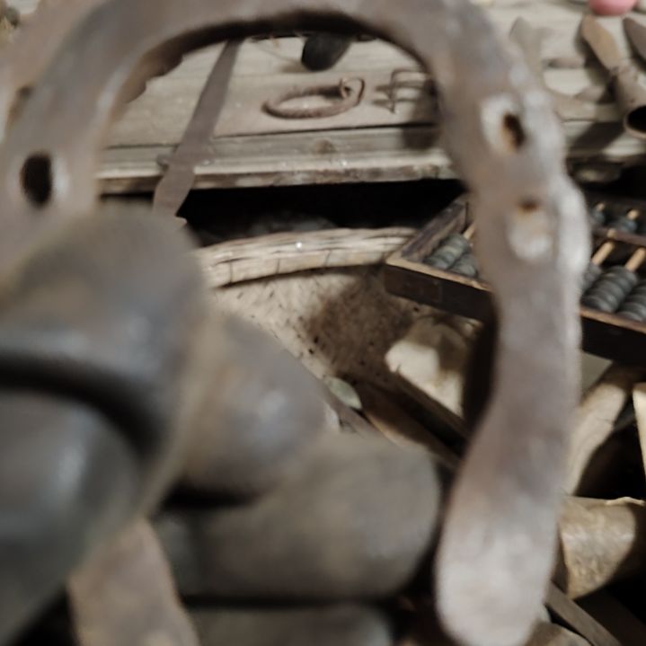 老***刘民俗物件，铁器摆件