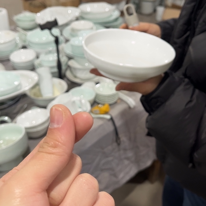 芊***爸瓷片青玉泥7英寸窝盘青色两个包邮