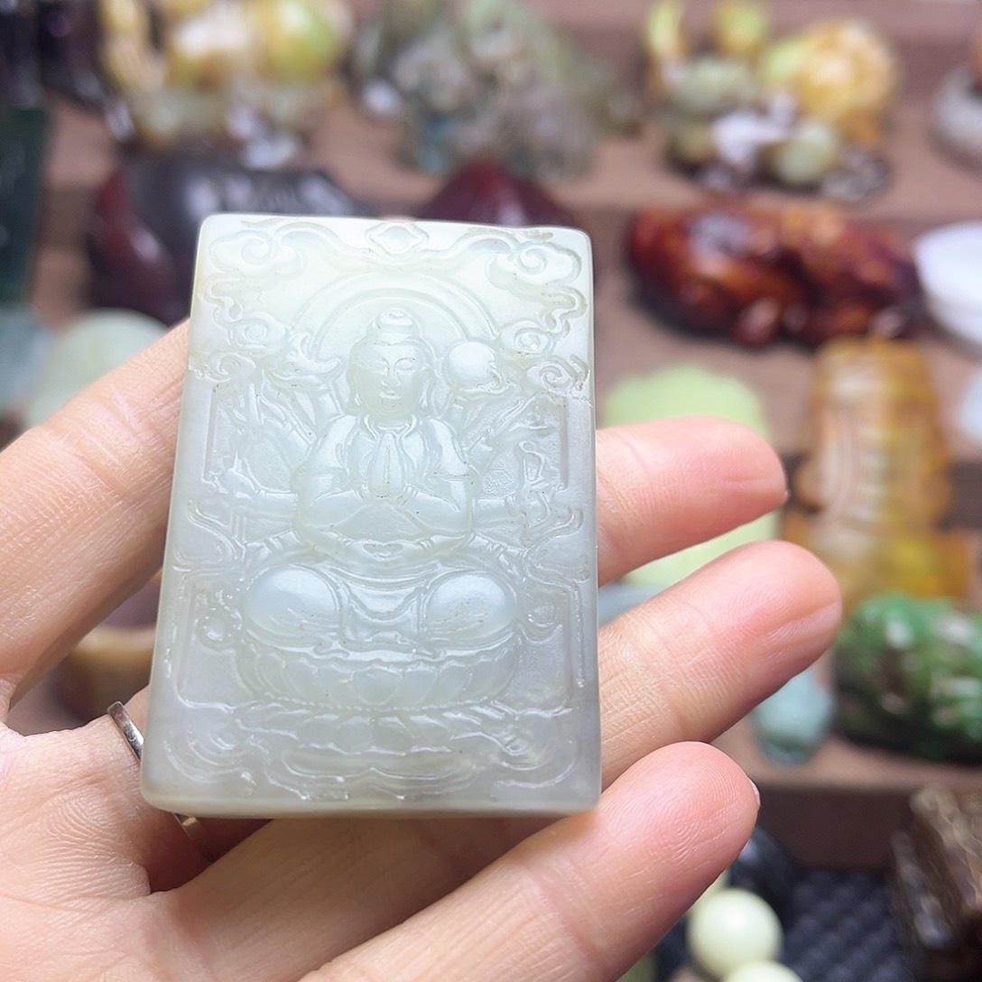 白玉菩提吊坠149。。