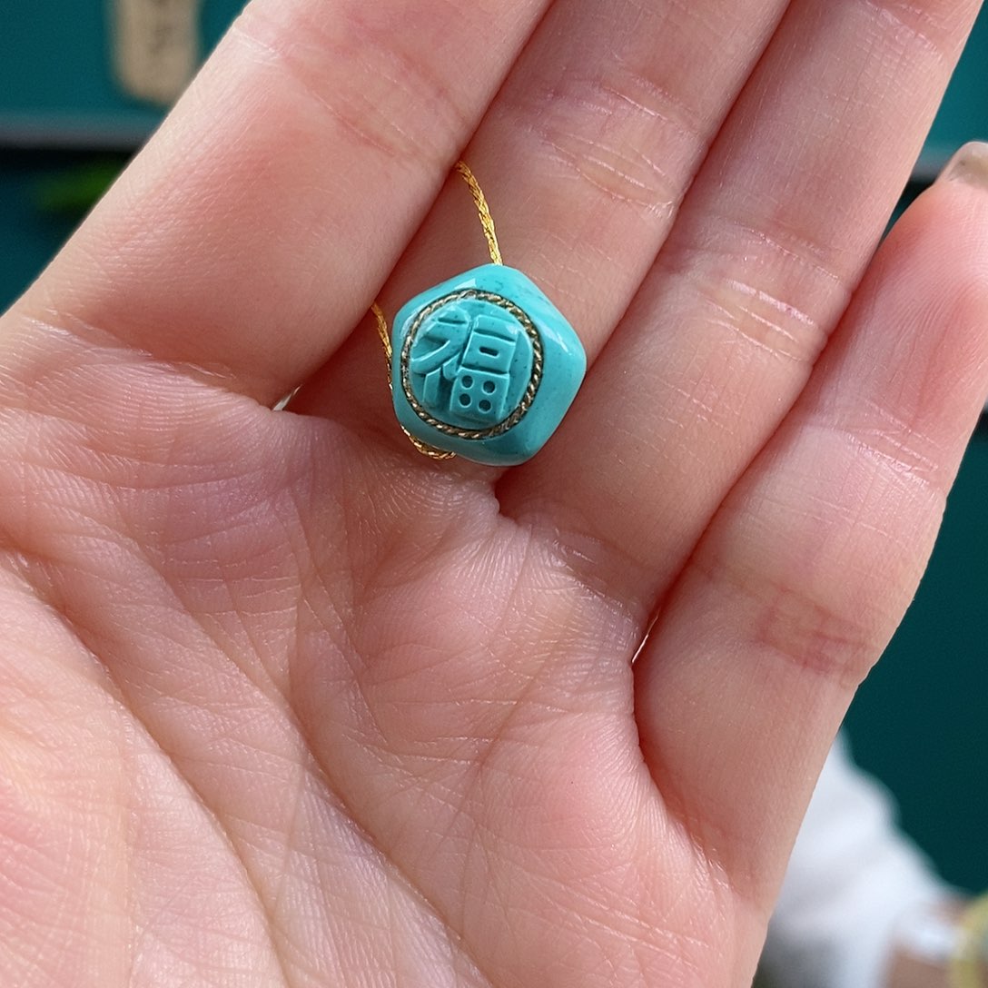 未镶嵌绿松石珠宝奇石