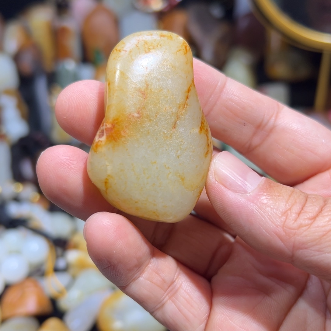 和田玉未镶嵌吊坠(不含链)股**杰