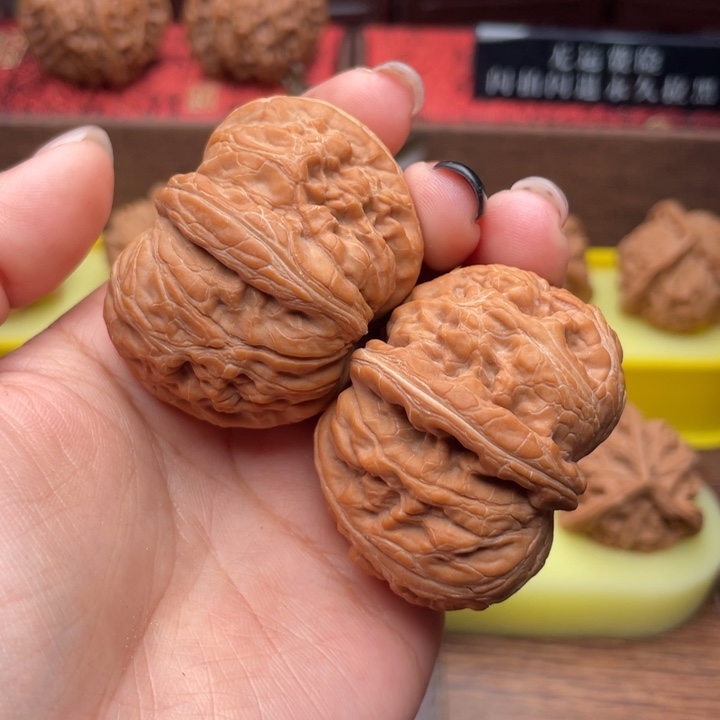 桃核吊坠44全品元宝835