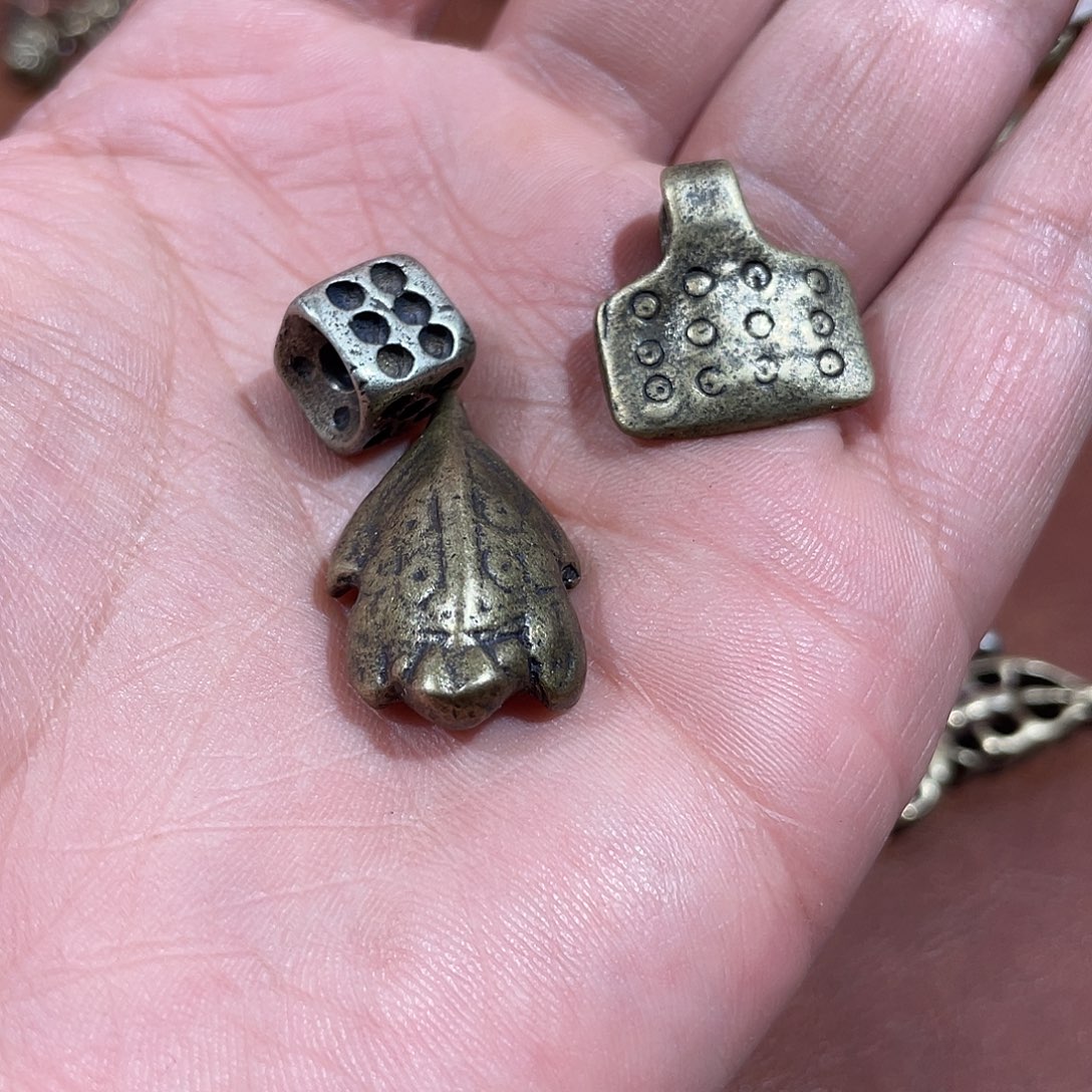 东西很好看很好看