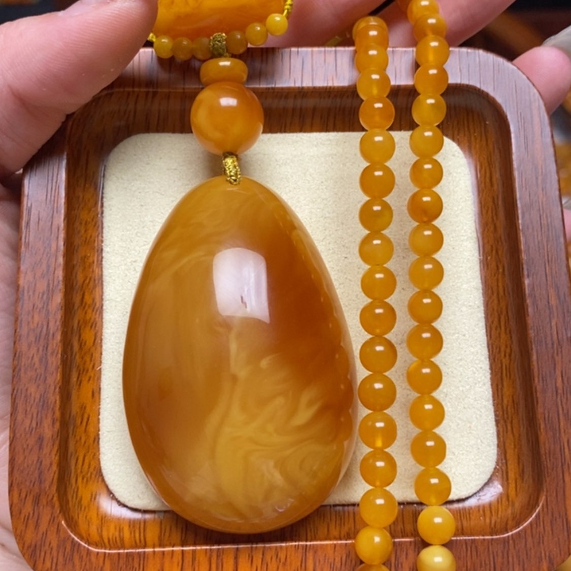 【闪购商品】蜜蜡颈饰未镶嵌项链