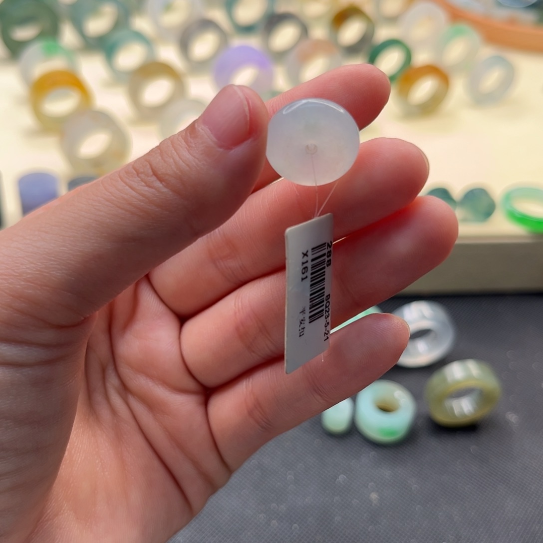 定制翡翠未镶嵌福利需要抛光