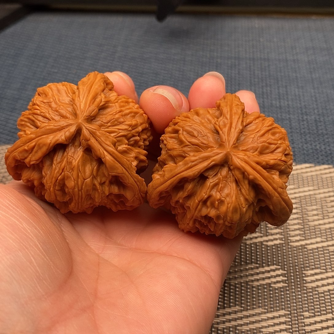 简***堂吊坠文玩核桃三棱