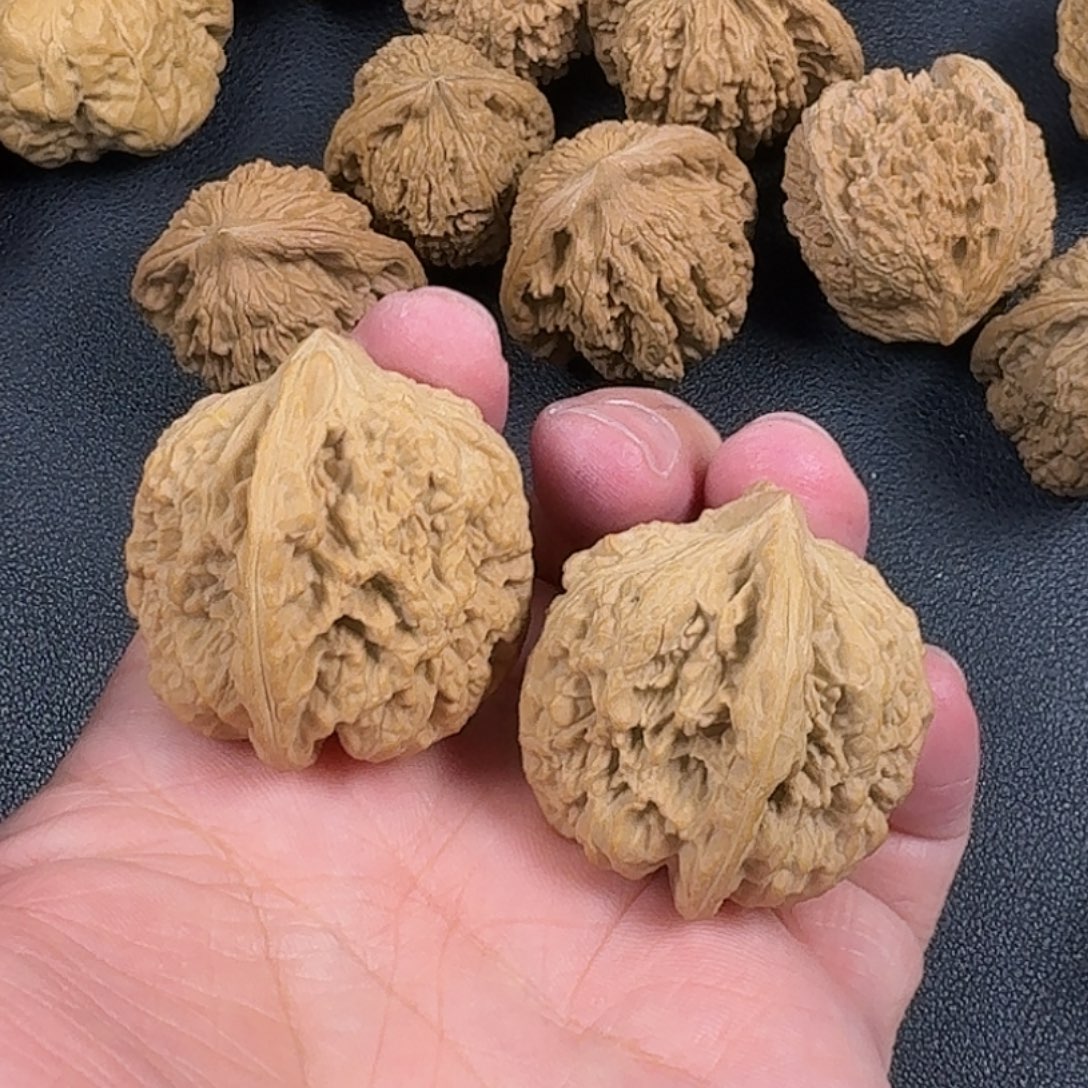 （***）吊坠文玩核桃西北将军