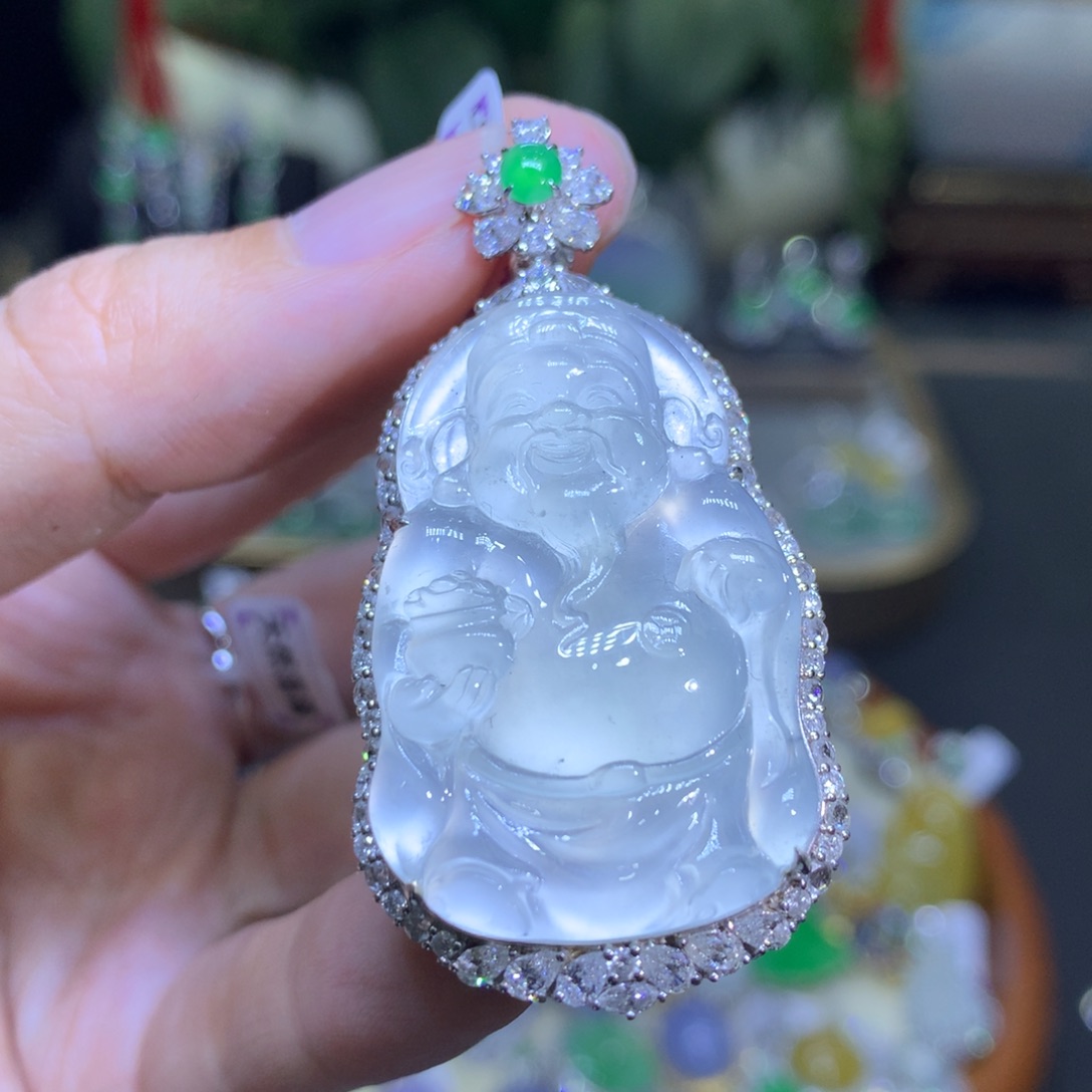 翡翠18K金镶嵌颈饰翡翠吊坠项链