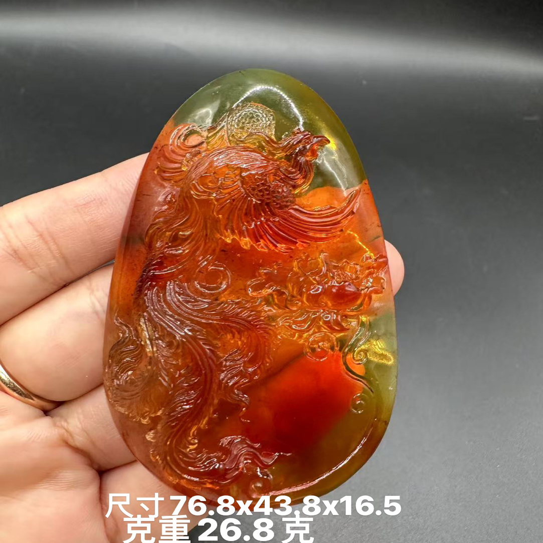 缅甸天然琥珀大师工雕刻血珀凤凰吊坠挂件
