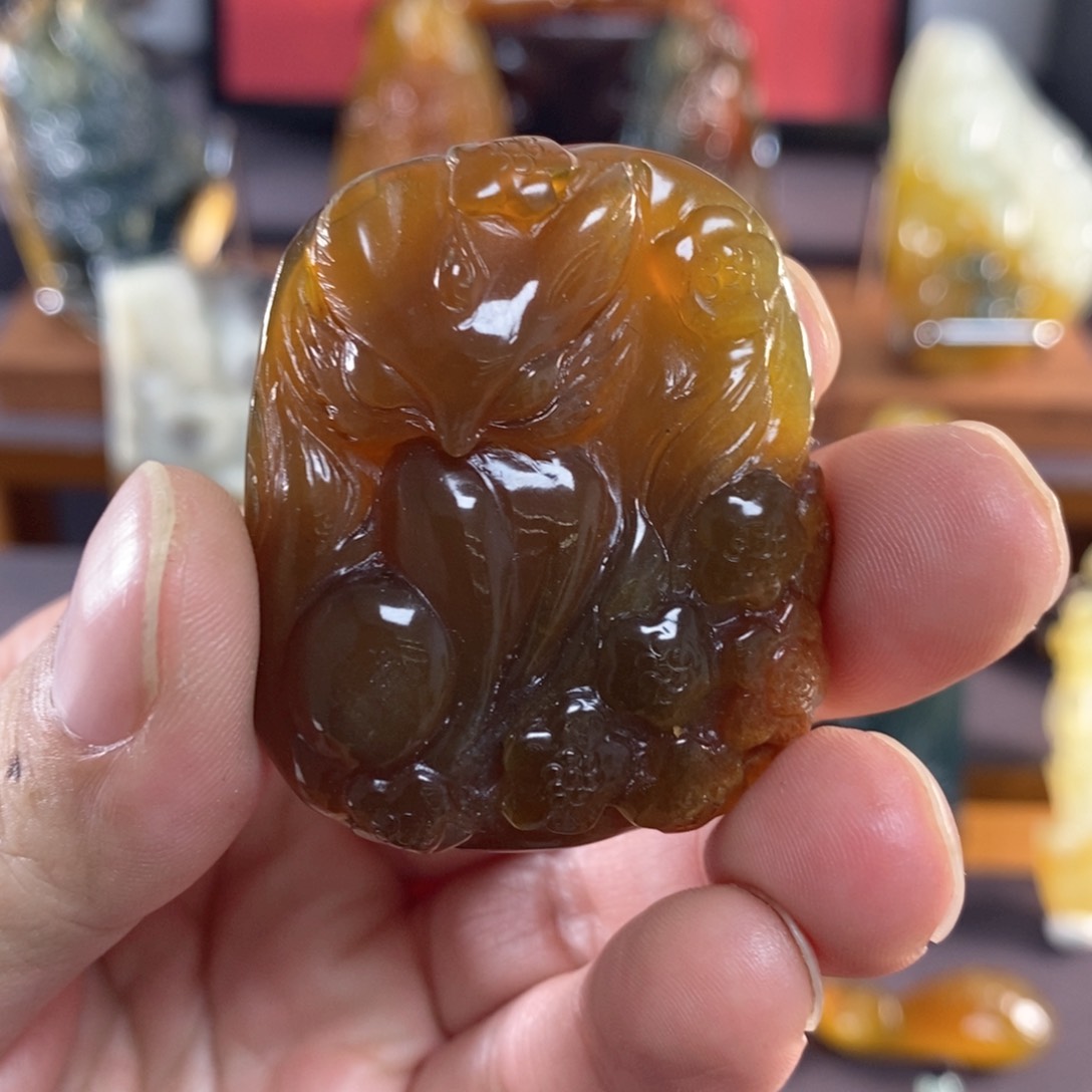 岫玉九尾狐挂件未镶嵌